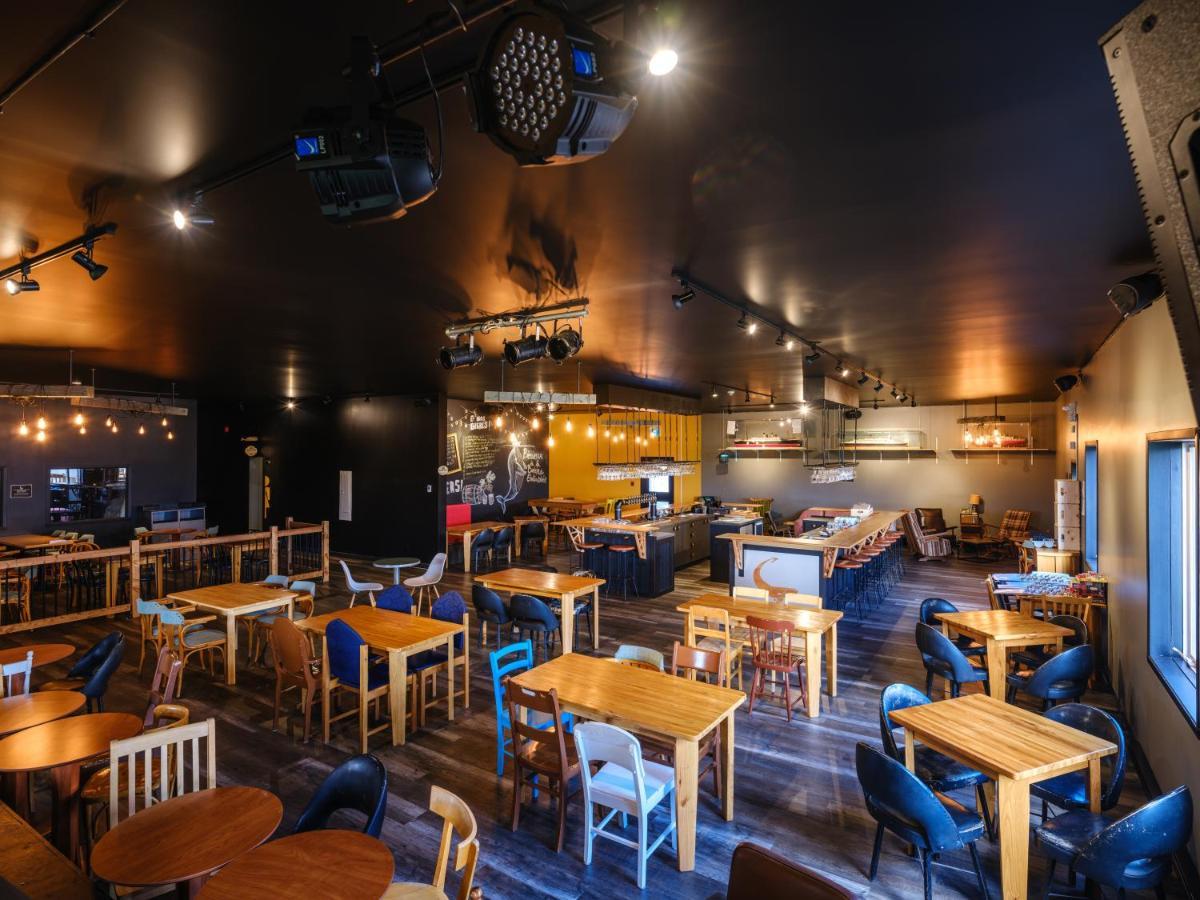 La Baleine Endiablee Microbrasserie Riviere-Ouelle エクステリア 写真